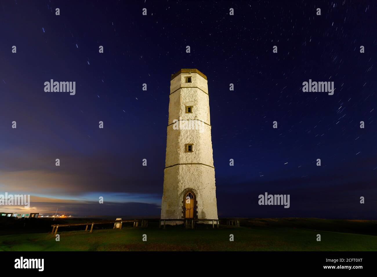 Der alte Leuchtturm in Flamborough. Erbaut von Sir John Clayton im Jahr 1674 & wurde nie verwendet & einer der ältesten verbleibenden kompletten Leuchttürme in England Stockfoto