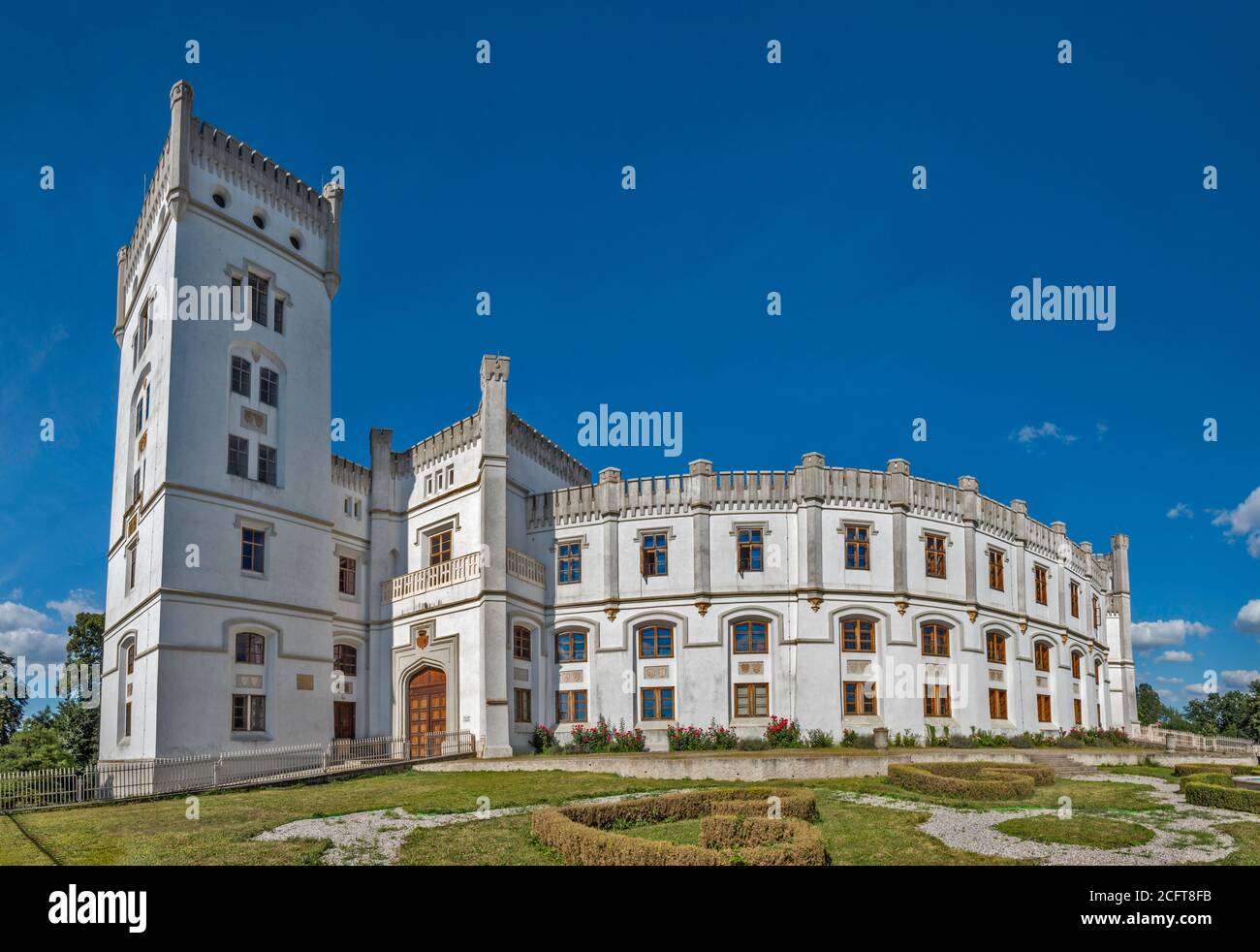 Schloss Novy Svetlov, neogotischer Stil, in der Nähe der Stadt Bojkovice, Weiße Karpaten, Zlin Region, Slovacko (Mährische Slowakei), Tschechische Republik Stockfoto