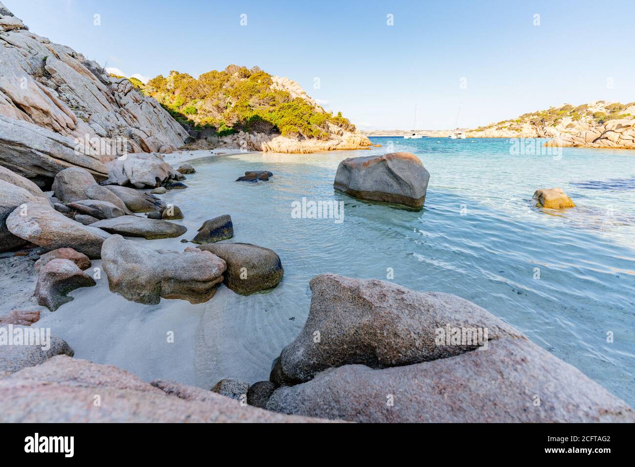 Cala Napoletana, wunderschöne Bucht auf der Insel Caprera, La Maddalena, Sardinien, Italien Stockfoto