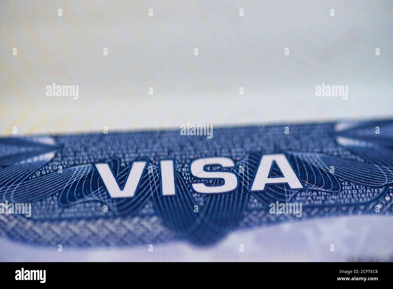Makroaufnahme des visums der vereinigten Staaten im Reisepass Stockfoto