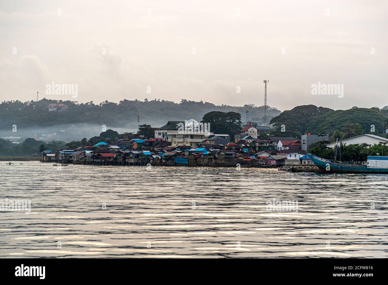 Die Stadt Ambon, Sunda-Inseln, Indonesien Stockfoto