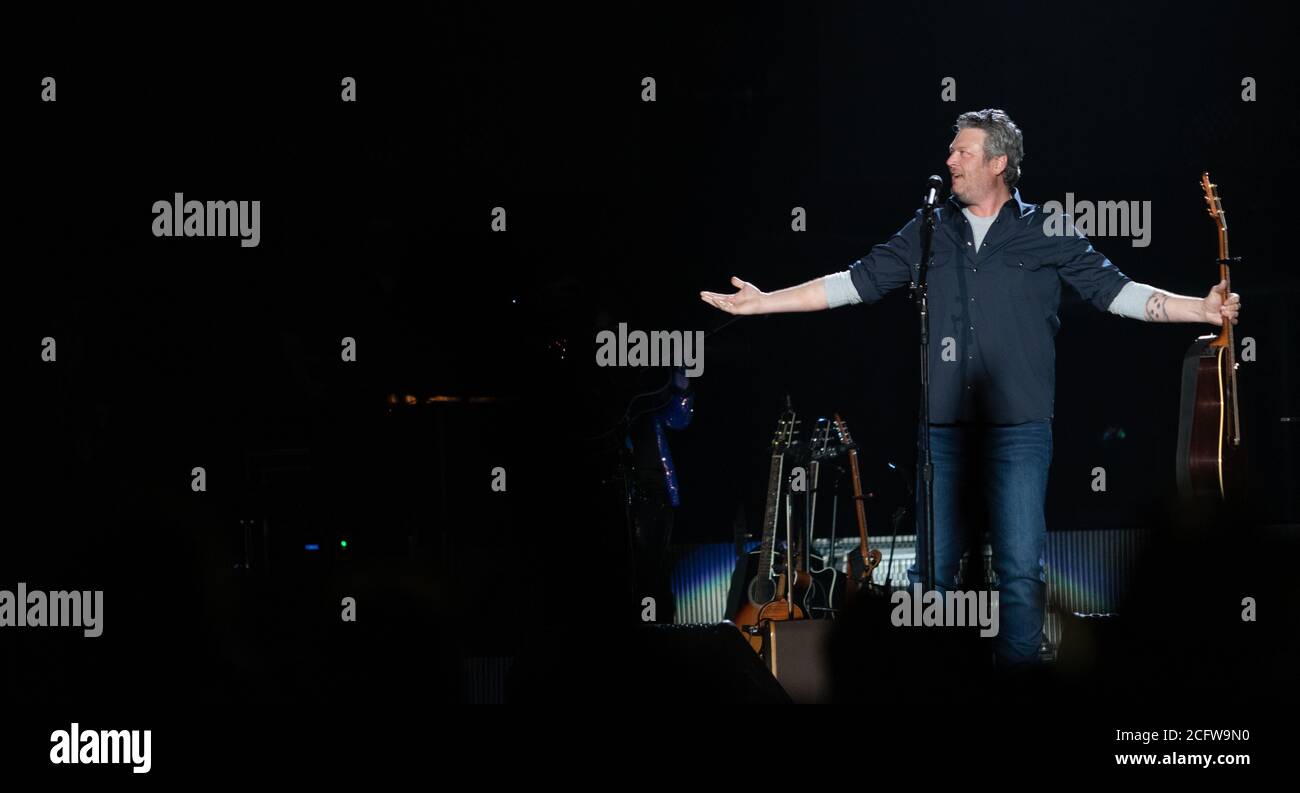 Musiker und Medienpersönlichkeit von 'The Voice' Blake Shelton tritt am Freitag, 6. März 2020, in der Pechanga Arena in San Diego, Kalifornien, auf. Stockfoto