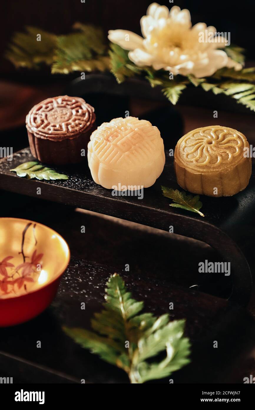 Schneehaut oder Kristallhaut Mooncake. Die neue Variante des Mooncake für Mid-Autumn Festival. Stockfoto