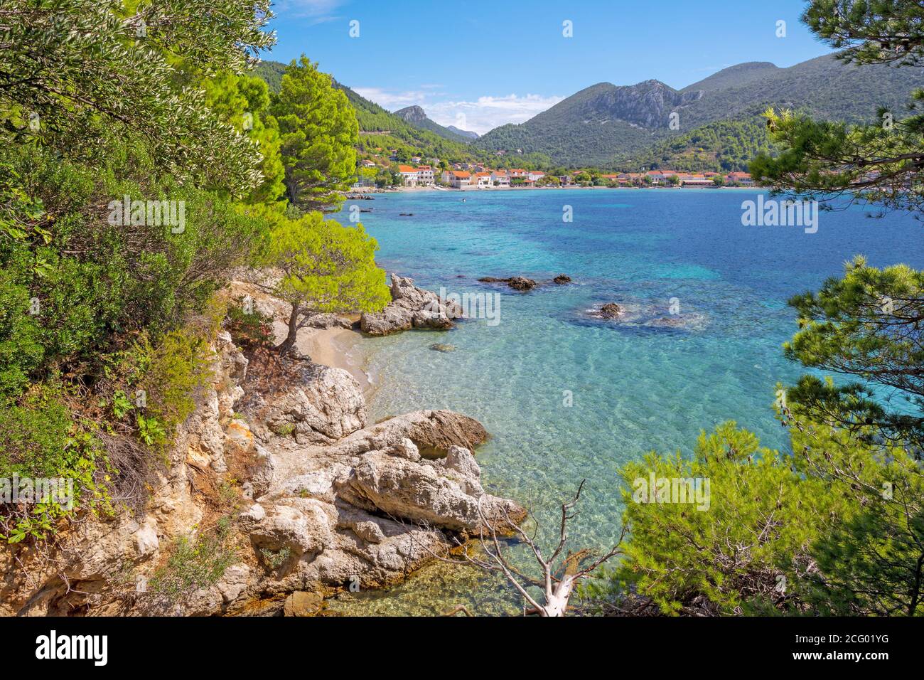 Kroatien - die schöne Küste der Halbinsel Peliesac in der Nähe von Zuliana Stockfoto