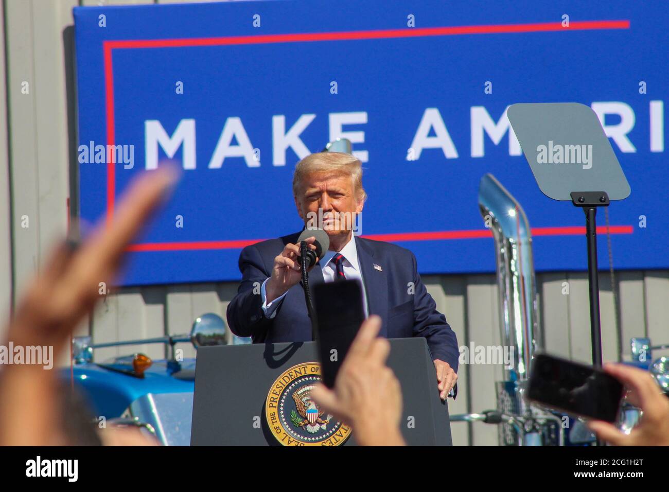 Der 45. Präsident der Vereinigten Staaten, Donald J. Trump, spricht bei einer Veranstaltung in Old Forge, Pennsylvania, wo er seinen Gegner Joe Biden, der aus der Gegend kommt, schlug. Stockfoto