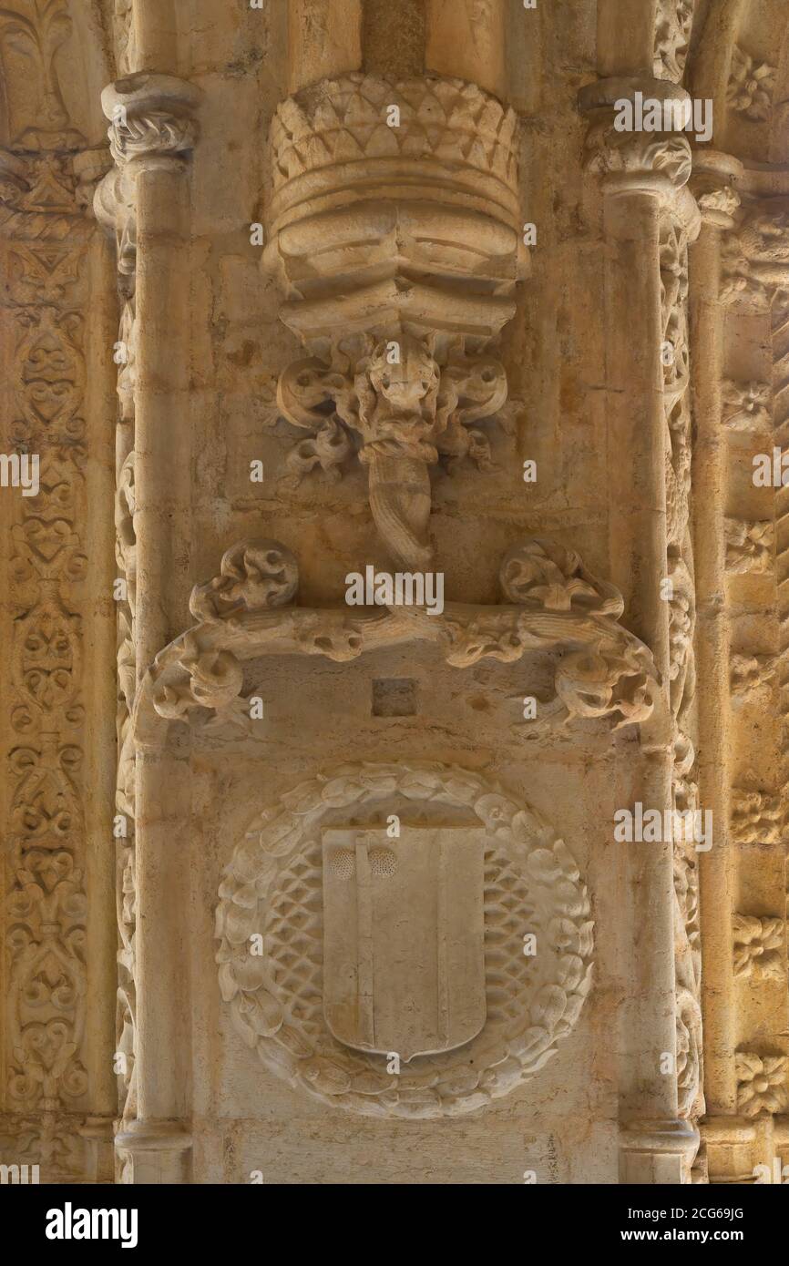Geschnitzte Wände im Kreuzgang, Kloster der Hieronymiten, Mosteiro dos Jeronimos, Belem, Lissabon, Portugal Stockfoto