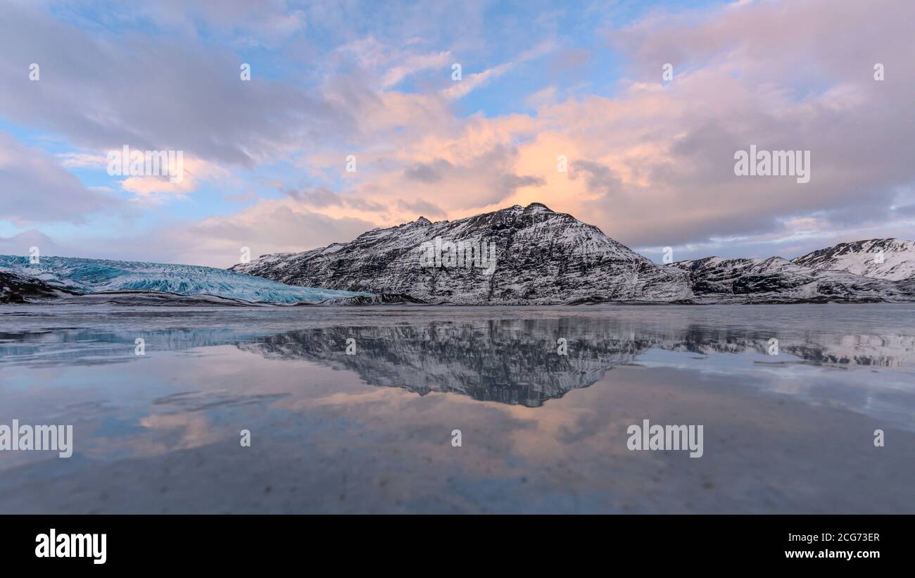 Jokulsarlon Lagunenreflexionen, Vatnajokull Glacier National Park, Island Stockfoto