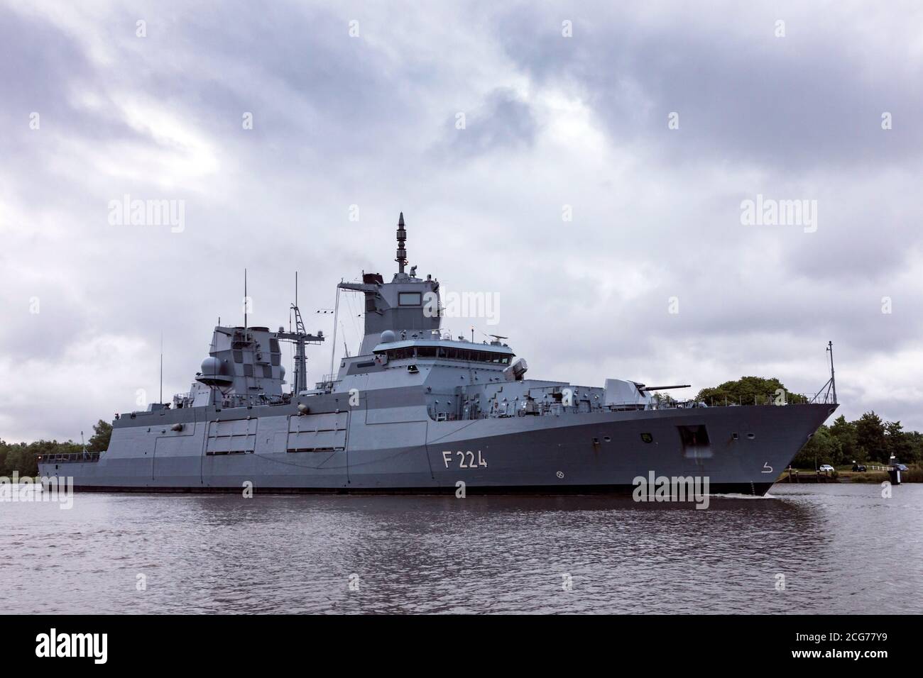 Fregatte Sachsen-Anhalt (F 224) Der deutschen Marine auf dem Nord-Ostsee-Kanal Stockfoto