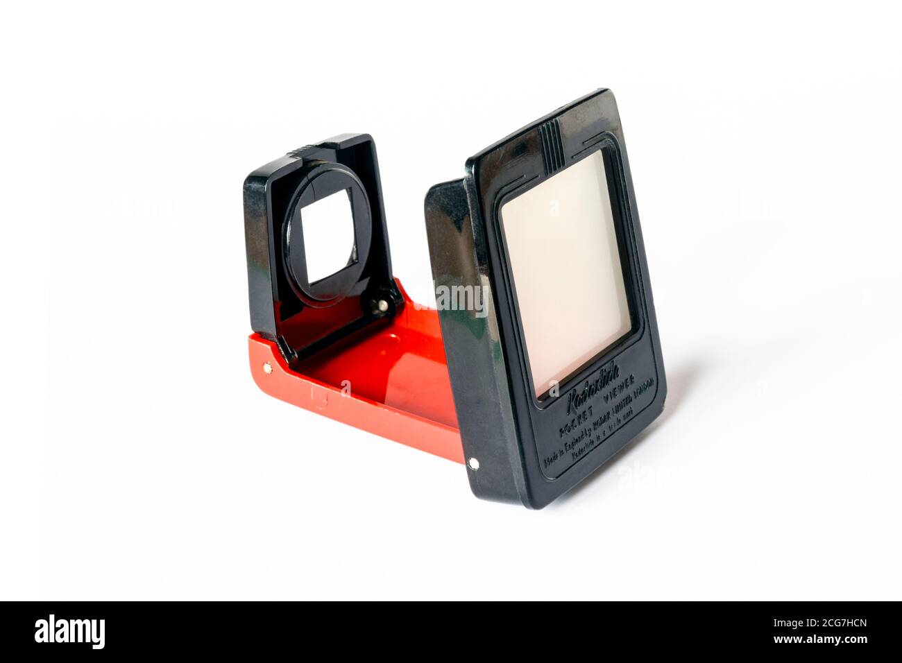 Ein Jahr1960s Kodaslide Pocket Viewer, hergestellt in England von Kodak, ein Tageslichtbetrachter für montierte 35-mm-Dias, der sich bei Nichtgebrauch flach falten lässt Stockfoto