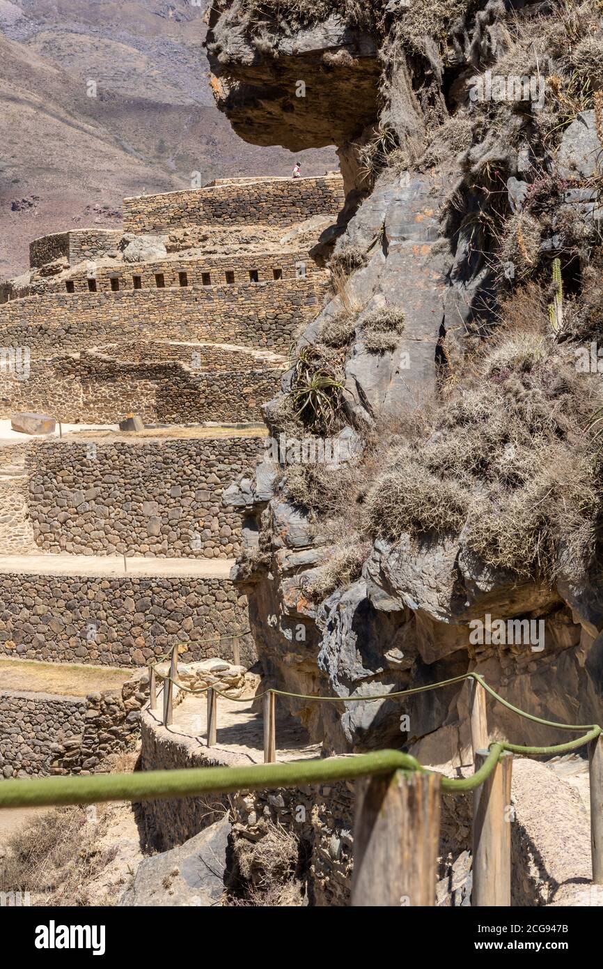 Szenen aus den Ruinen und der Inka-Stadt Ollantaytambo In Zentral-Peru in Südamerika Stockfoto