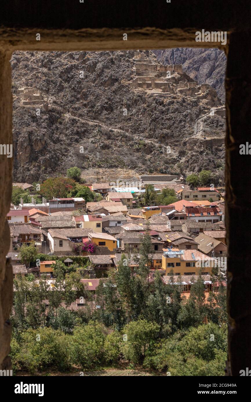 Szenen aus den Ruinen und der Inka-Stadt Ollantaytambo In Zentral-Peru in Südamerika Stockfoto