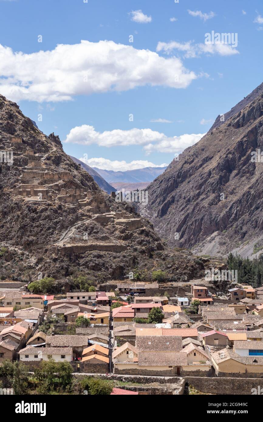 Szenen aus den Ruinen und der Inka-Stadt Ollantaytambo In Zentral-Peru in Südamerika Stockfoto