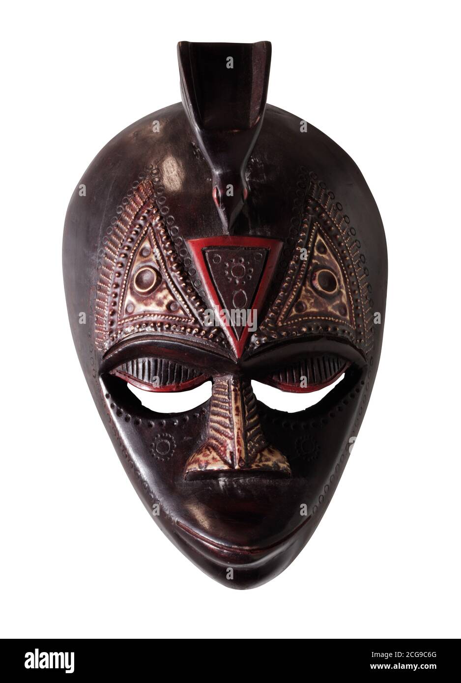 Afrikanische Tribal zeremonielle Gesichtsmaske, traditionelle hölzerne Stammesmaske, ausgeschnitten Stockfoto