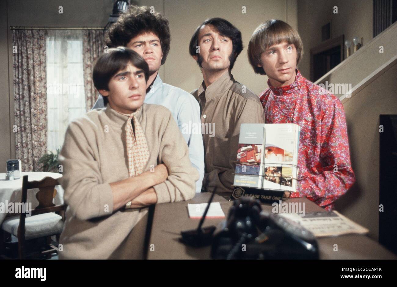 Davy Jones, Mickey Dolenz, Peter Tork und Mike Nesmith in der Fernsehsendung 'The Monkees' (1967) / Aktenzeichen # 34000-478THA Stockfoto