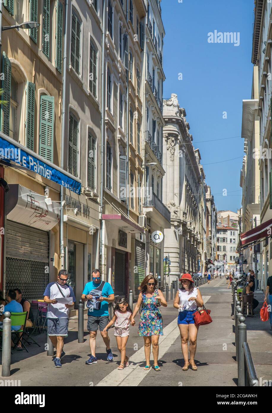 Rue Vacon, Fußgängerzone mit Geschäften und Restaurants in der Altstadt von Marseille, Departement Bouches-du-Rhône, Südfrankreich Stockfoto