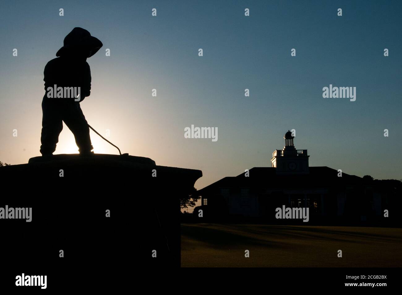 Pinehurst, North Carolina, USA. Mai 2017. USGA Pressemitteilung: LIBERTY CORNER, N.J. (Sept 9, 2020) Ã in dem Bemühen, seine Wirkung im Golf zu erweitern und seine Mission zu erweitern, das Spiel zu gewinnen und voranzubringen, wird die USGA "Golf House Pinehurst" in North Carolina einrichten, um bis 2023 eine neue Testanlage für Ausrüstung, Innovation Hub, Museum/Besucherzentrum und Büros zu umfassen, Und Gastgeber fünf U.S. Open Championships in der Golf-reichen Staat bis 2047.die Ankündigung fügt vier U.S. Open Championships auf dem berühmten Pinehurst Nr. 2 Platz Ã in 2029, 2035, 2041 und 2047 Ã zu den alread bestreiten Stockfoto