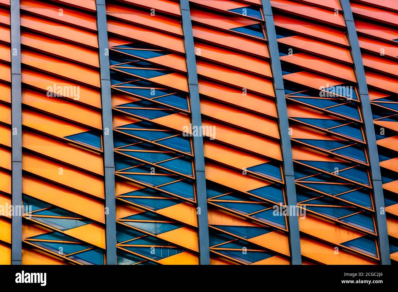 Nahaufnahme der Fassade des NUS University Sports Center, Singapur Stockfoto