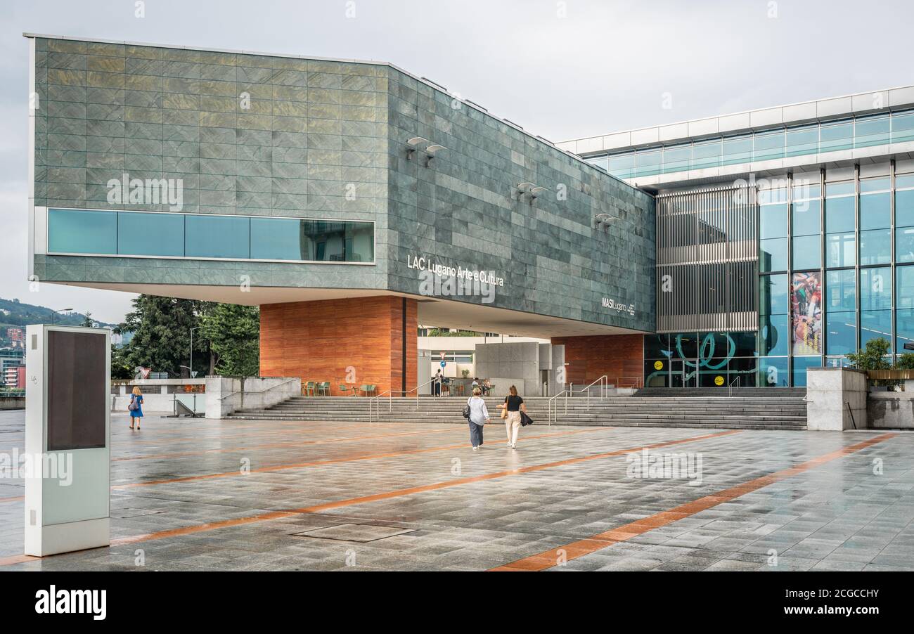Lugano Schweiz , 1. Juli 2020 : Außenansicht des LAC Lugano Arte e Cultura Gebäude ein Kulturzentrum in Lugano Tessin Schweiz Stockfoto