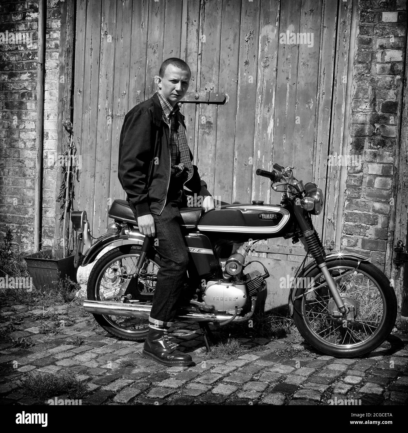 70er Jahre Jugendkultur - Bolt Motorräder - Stoke Newington - London – Großbritannien Stockfoto