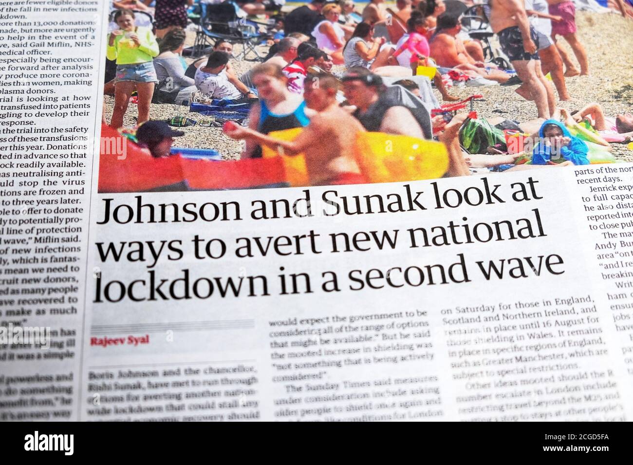 "Johnson und Sunak schauen nach Möglichkeiten, um neue nationale abzuwenden Lockdown in der zweiten Welle' i Zeitung Überschrift innerhalb Seite Coronavirus Artikel London England Großbritannien Stockfoto