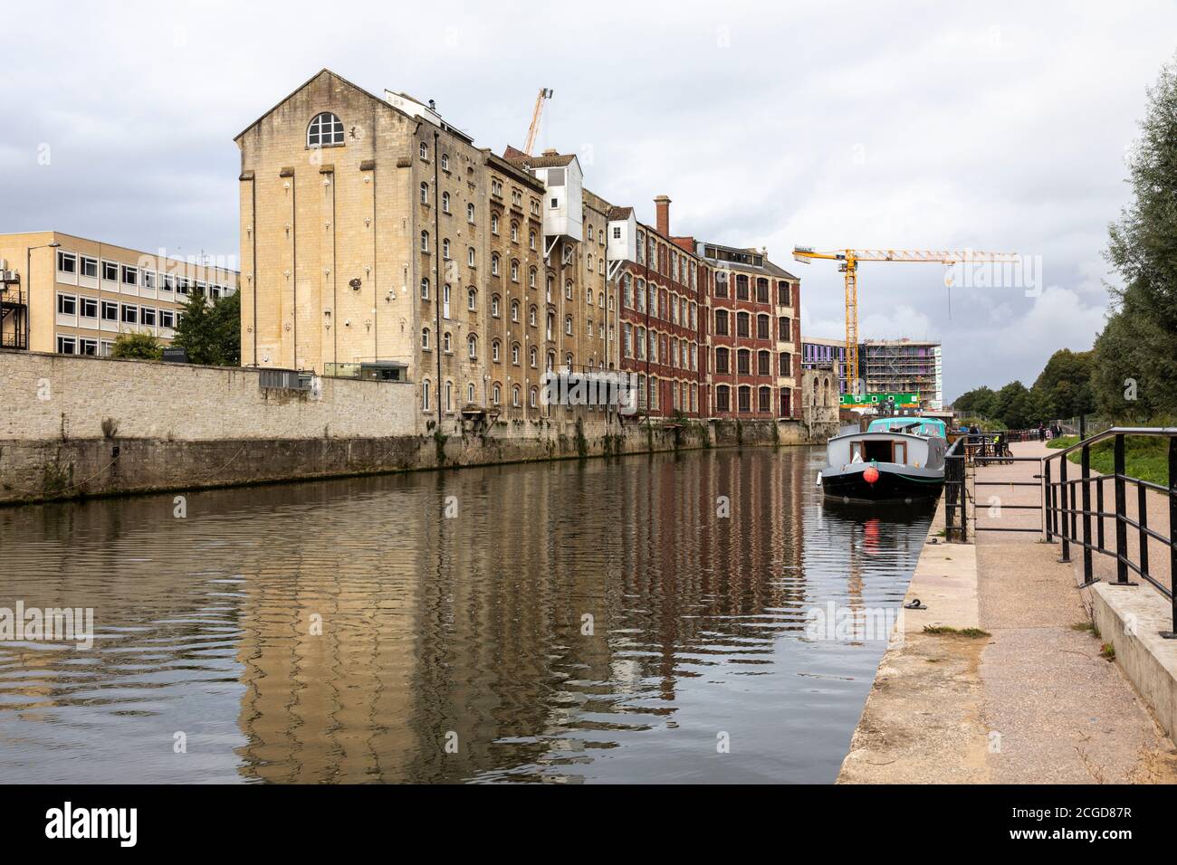 Wiederaufbau des Flusses Avon South Quays, Stadt Bath, Somerset, England, Großbritannien Stockfoto