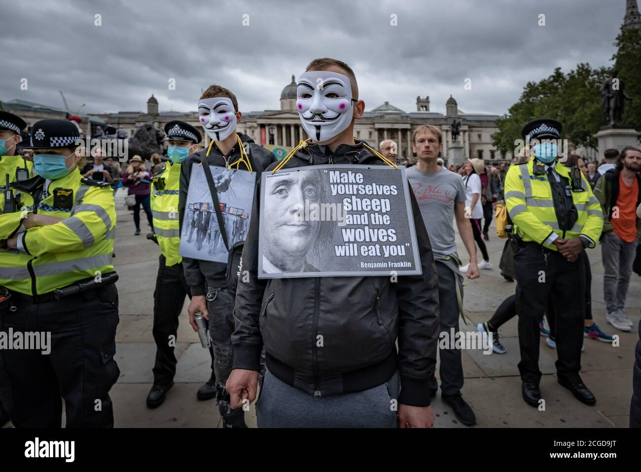 ‘Unite for Freedom’ Massendemonstration der COVID-Verschwörungstheoretiker auf dem Trafalgar Square, London, Großbritannien. Stockfoto