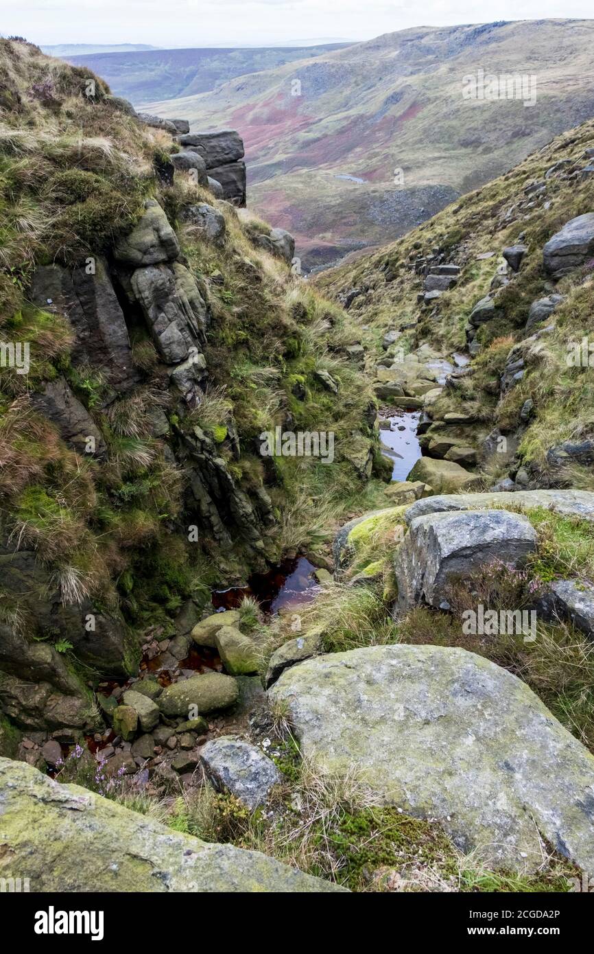 Red Brook am westlichen Rand von Kinder Scout, Derbyshire, Peak District, England, Großbritannien Stockfoto