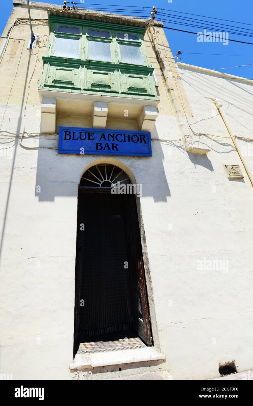 Blue Anchor bar in Ghajnsielem, Gozo, Malta. Stockfoto
