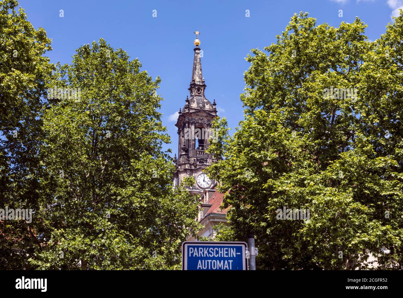 Glockenturm der Kirche der drei Könige in Die innere Neustadt Dresden Stockfoto