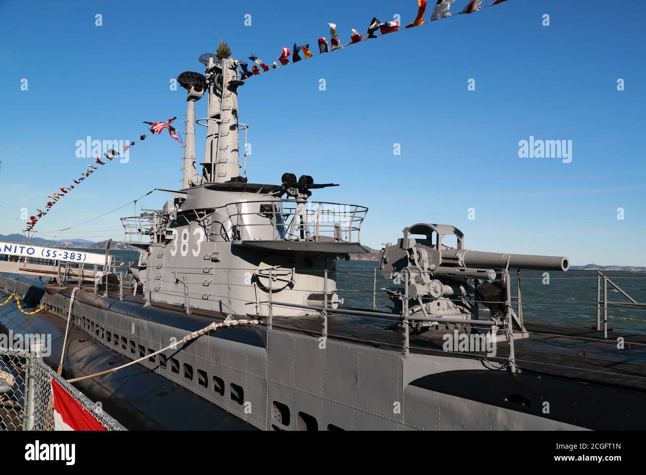 Wk II U-Boot USS Pampanito vertäut im Hafen von San Francisco, USA Stockfoto