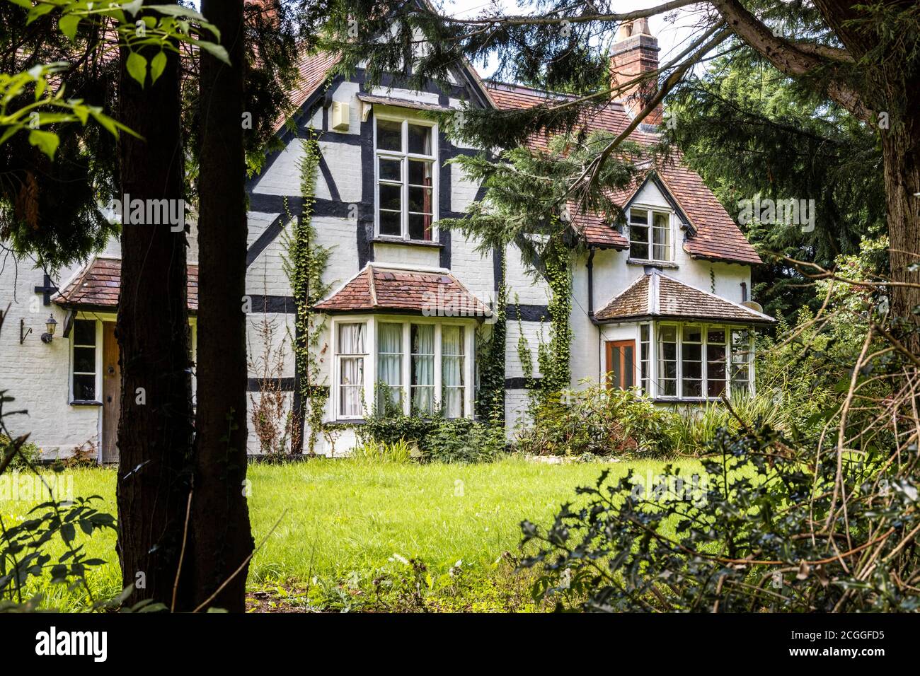 Ein altes Fachwerkhaus in der Nähe des Dorfes Severn Vale von Maisemore, Gloucestershire UK Stockfoto Ein altes Fachwerkhaus in der Nähe des Dorfes Severn Vale von Maisemore, Gloucestershire UK Stockfoto