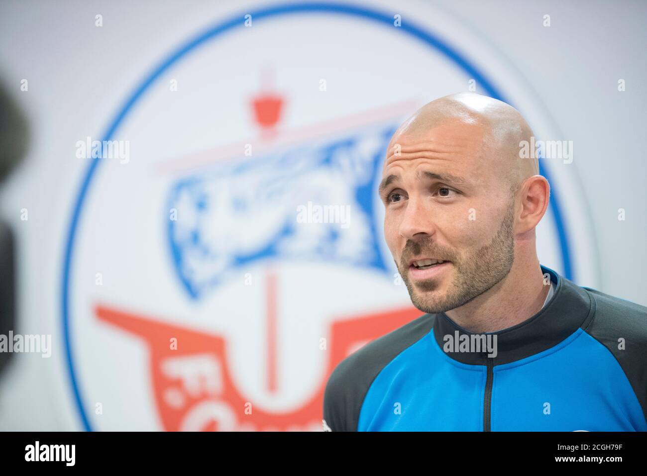 Rostock, Deutschland. September 2020. Der Torhüter des FC Hansa Rostock, Markus Kolke, spricht bei einer Pressekonferenz zum anstehenden DFB-Pokalspiel in Rostock.Quelle: Frank Hormann/dpa/Alamy Live News Stockfoto