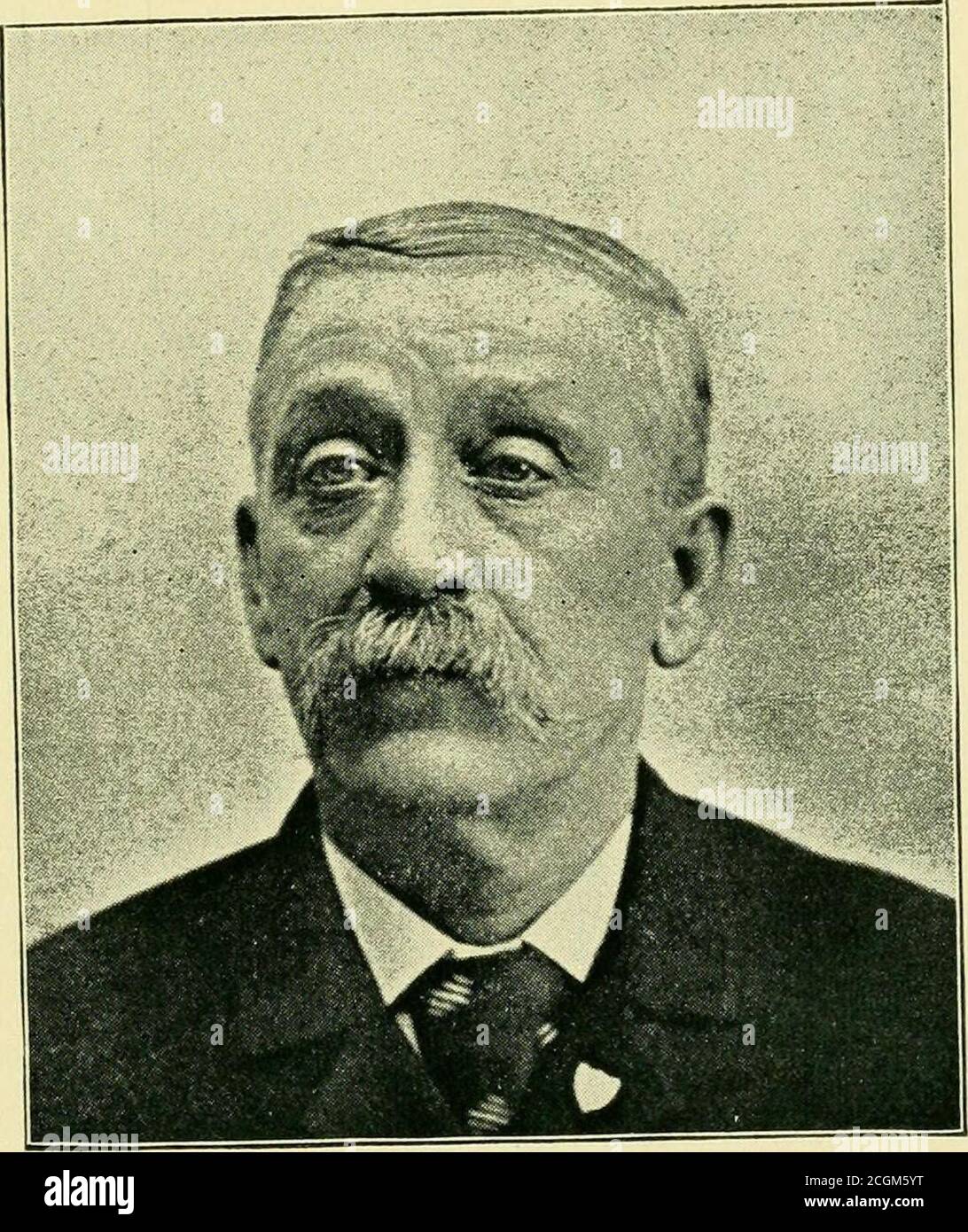 . Geschichte der Fifth West Virginia Cavalry, früher die zweite Virginia Infanterie, und der Batterie G, First West VA. Light Artillery . Es lag so nahe an der Schnittmenge, daß das Feuer des Feindes über ihre Köpfe ging, und der Menthus entkam dem schweren Verlust, der sonst eingetreten wäre, und thatbefand einige der otlier companies. In den zweiten Tagen Kampf hepflanzte unsere Fahne auf dem Rand des Schnittes in der Straße, und dort es wieder-. JAMES B. MONTGOMERY, VIZELEUTNANT. UNTERNEHMENSGESCHICHTE. 99 im liot Feuer tliat t) llowed. Er hat in dieser Schlägerei gute Dienste getan, was zu seiner Ernennung führte Stockfoto