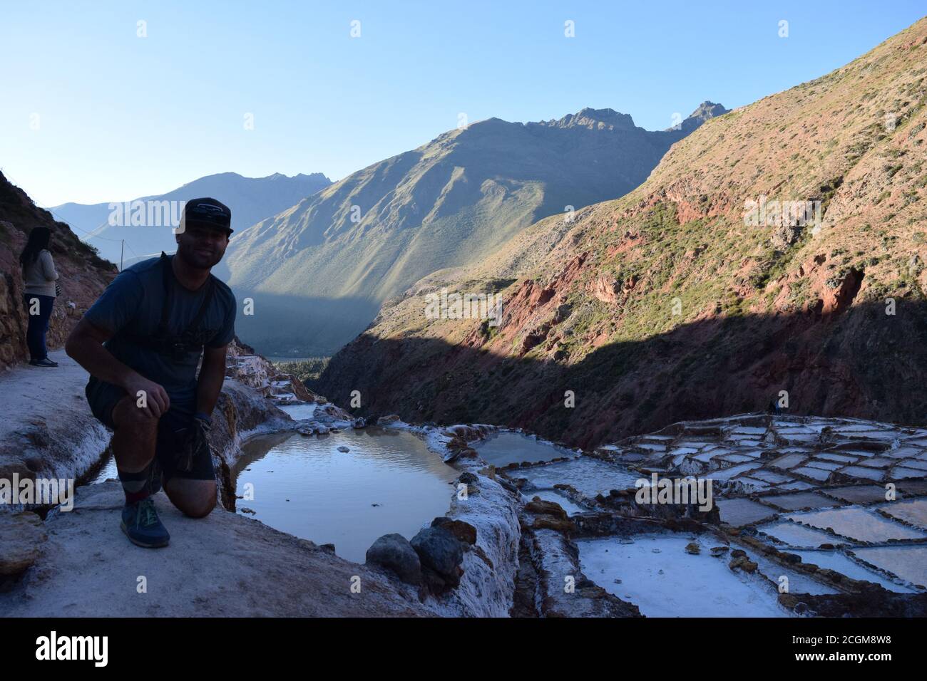 Ein faszinierender Blick auf die Salzterrassen in Maras, Peru berühmt. Diese Salzteiche in Südamerika wurden von AD200 bis AD900 von der Chanapata-Kultur erbaut Stockfoto