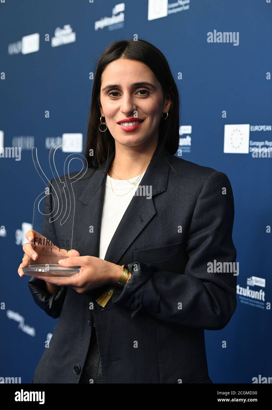 Maryam zaree Fotos und Bildmaterial in hoher Auflösung Alamy