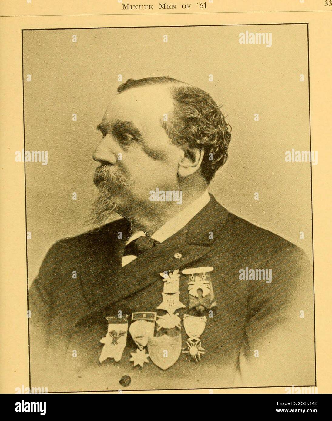 . Geschichte und komplette Dienstplan der Massachusetts Regimenter, Minute Männer von '61, die auf den ersten Aufruf von Präsident Abraham Lincoln, 15. April 1861, um die Flagge und Verfassung der Vereinigten Staaten zu verteidigen reagierten ... und biographische Skizzen der Minute Männer von Massachuetts . Johnson, Daniel R Milford Kelly, Thomas New Jer.sey Kelly, John A Ivowell Kimljall, Delavan New Hampshire La Rochelle, Anthony N. Bridgewater Leonard, Matthias Roxbury Little, Robert Charlestown Locke, ward Billerica Lynch, Henry Haverhill Marshall, Hermon Lowell Manning, Thos Billerica Mahoney, Timothy J Boston Messer, Stockfoto