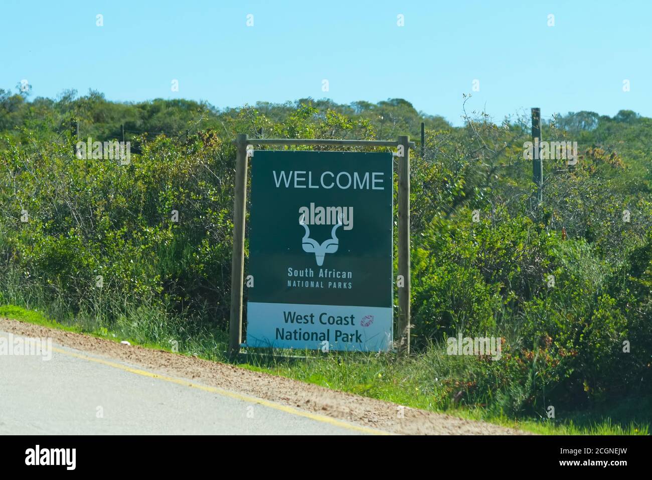 Sanparks Schild am Eingang zum West Coast National Park außerhalb Langebaan, Western Cape, Südafrika Stockfoto