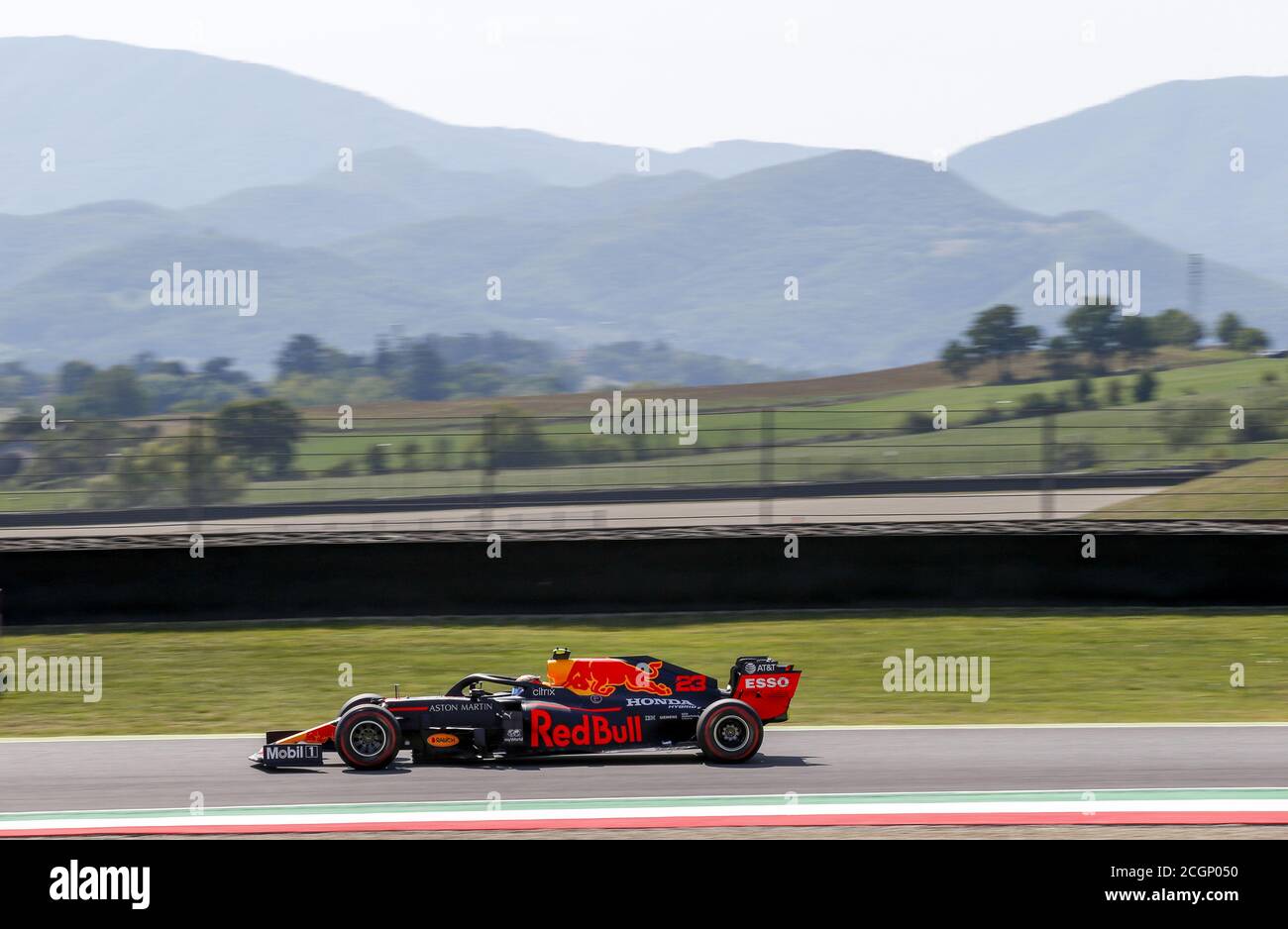 23 ALBON Alexander (tha), Aston Martin Red Bull Racing Honda RB16, Aktion während der Formel 1 Pirelli Gran Premio della Toscana Ferrari 1000, 2020 Di Stockfoto