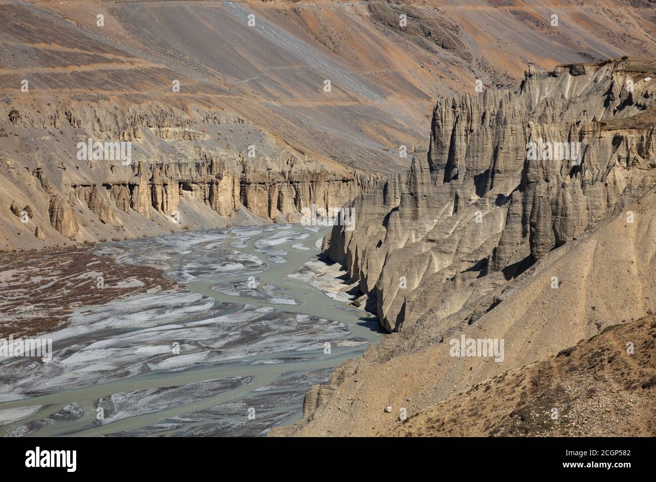 Winderosion der Landschaft im Spiti-Tal, Himachal Pradesh, Indien Stockfoto