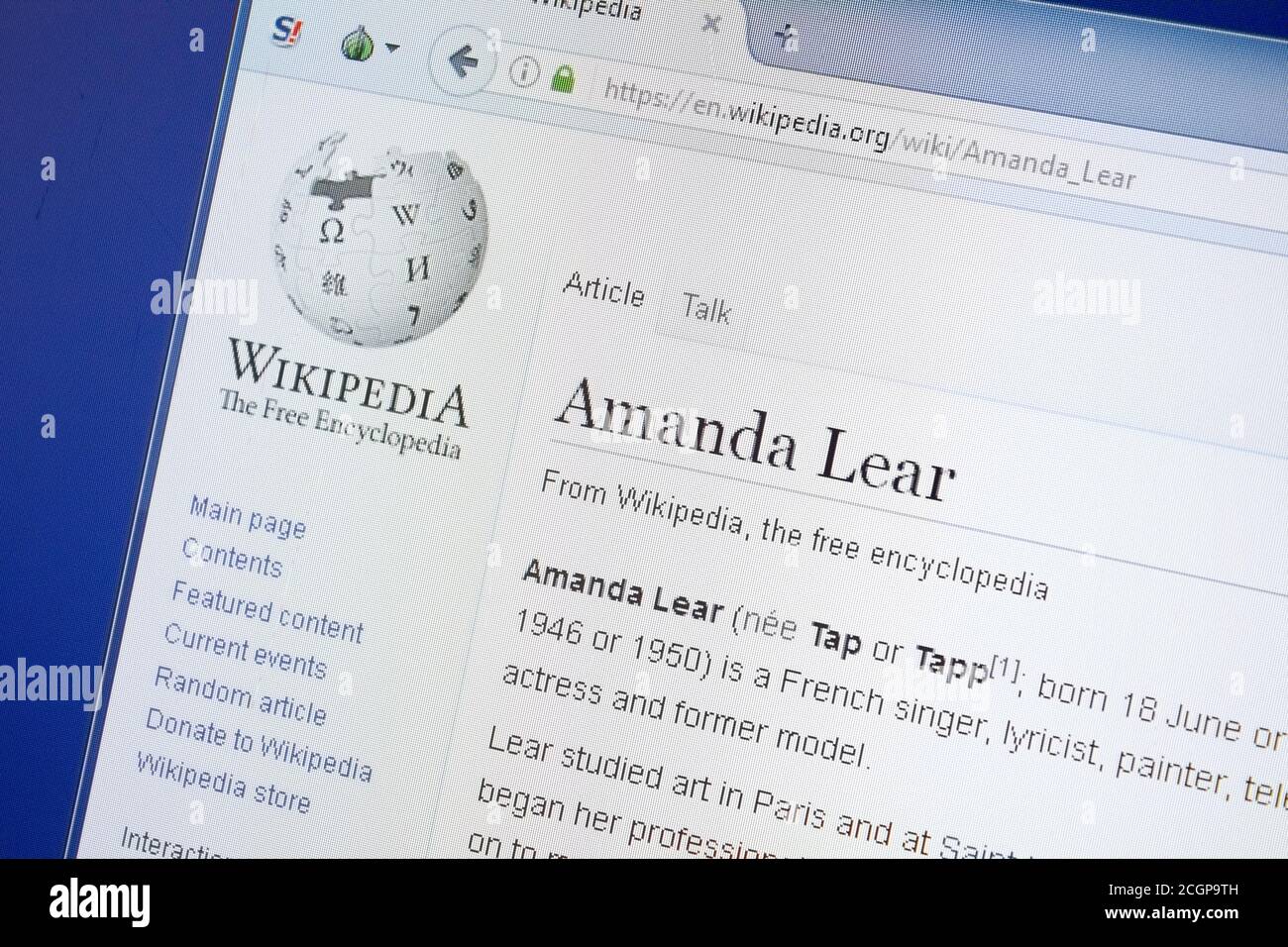 Rjasan, Russland - 19. August 2018: Wikipedia-Seite über Amanda Lear auf dem Display des PC Stockfoto