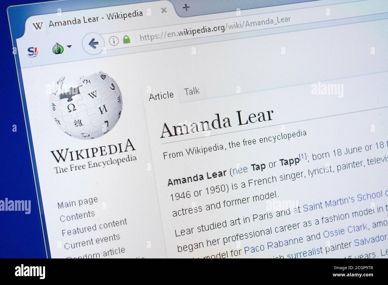 Rjasan, Russland - 19. August 2018: Wikipedia-Seite über Amanda Lear auf dem Display des PC Stockfoto