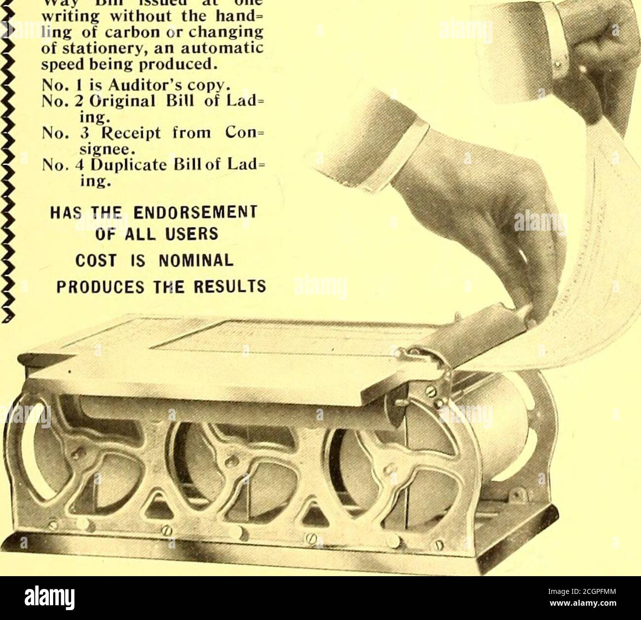 . Die Straßenbahn Zeitschrift . WAY BILLING DURCH DIE EGRY SYSTEMSAVES ZEIT, ARBEIT UND GELD BESEITIGT FEHLER UND AUSLASSUNGEN vier vollständige Kopien von eachWay Bill ausgestellt bei onewriting ohne den Umgang mit Kohlenstoff oder Änderung von Schreibwaren, eine automatische Geschwindigkeit produziert wird.Nr. 1 ist Auditoren Kopie.Nr. 2 Original Bill of Lad=ing. Nr. 3 Beleg von Con=signee. Nr. 4 Doppelte Rechnung des Burschen. HAT DIE ENDORSEMENTOF ALLE USERSCOST IST NOMINALPRODUCES DIE ERGEBNISSE. Schreiben Sie uns für die vollständigen Angaben The Egry Autographic Register Co. Abt. W-B. DAYTON. OHIO, U. S. A. SUCHEN SIE NACH OS AUSSTELLUNG IIAF.L – ABSCHNITT D-25 RAPID R Stockfoto