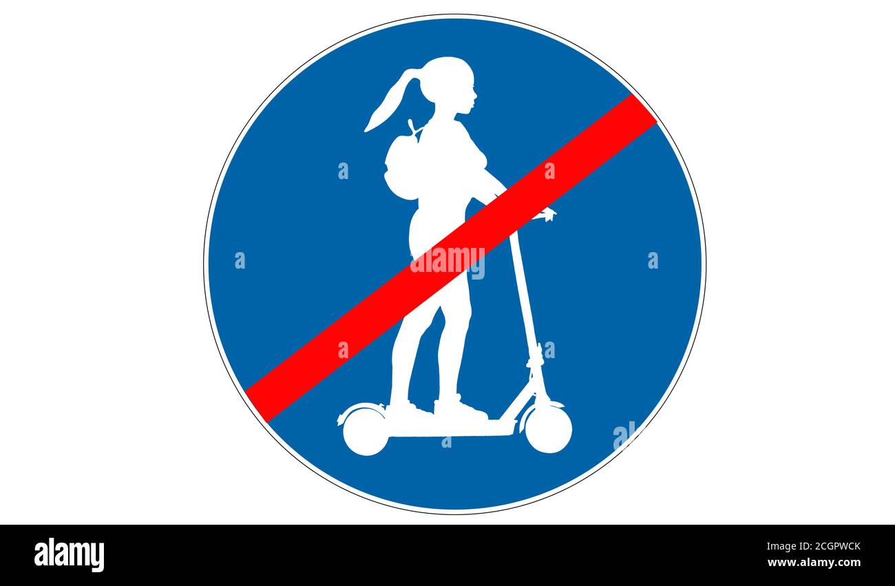 Straßenschild Verbot Elektroroller. Bild einer Frau auf Elektroroller mit Rucksack. Blaues Straßenschild. Abbildung der nicht erlaubten elektrischen Messlöffel Stockfoto