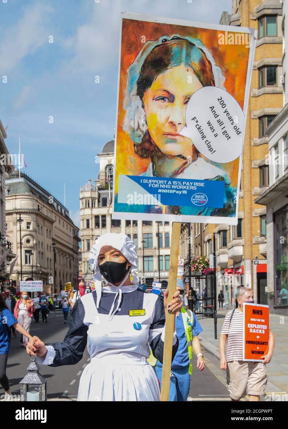 London UK 12 September 2020 NHS Arbeiter kleiden sich als Florenz Nightingale ging auf die Straßen von London, um eine zu fordern Pay Rise.Paul Quezada-Neiman/Alamy Live News Stockfoto