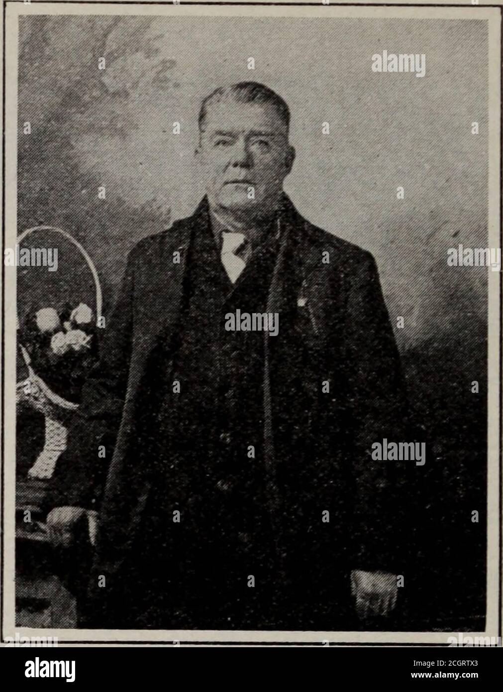 . Baltimore und Ohio Mitarbeiter Magazin . C. M. AllamongYard Clerk, West Cumbo. John FlynnCrossing Watchman, Cincinnati extra 4225 West, die er sofort berichtet und korrigiert hatte. Er wurde vom Superintendent gelobt. Newark Division am 9. Februar bemerkte der Betreiber Ira P. Deck, der in Barnesville im Dienst war, ein Paar Räder, die unter dem Wagen in Zug Nr. 78, Motoren 2779-2827, die den Turm in Barnes-ville passieren. Es gelang ihm, den Zug am Ende des Passiergleis zu stoppen, meldete den Schaffner, der die Bremsen am Auto losließ, wodurch er Ärger entlang der Linie verhindete. Lobende Eingabe Stockfoto