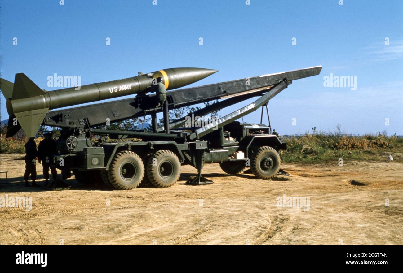 US ARMY / United States Army Kurzstreckenrakete / Surface to Surface Missile MGR-1 Honest John Stockfoto