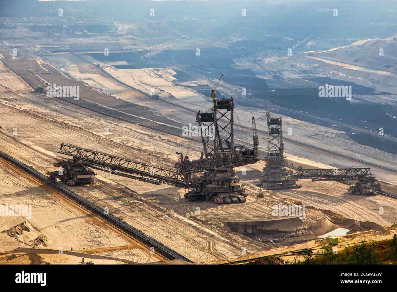 Schaufelradbagger Bergbau In einem Braunkohle Tagebau. Stockfoto