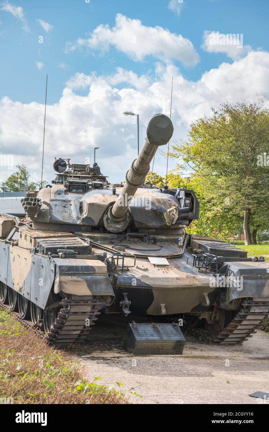Aldershot, Großbritannien - 9. September 2020: Chieftain Challenger Tank im Aldershot Museum ausgestellt Stockfoto