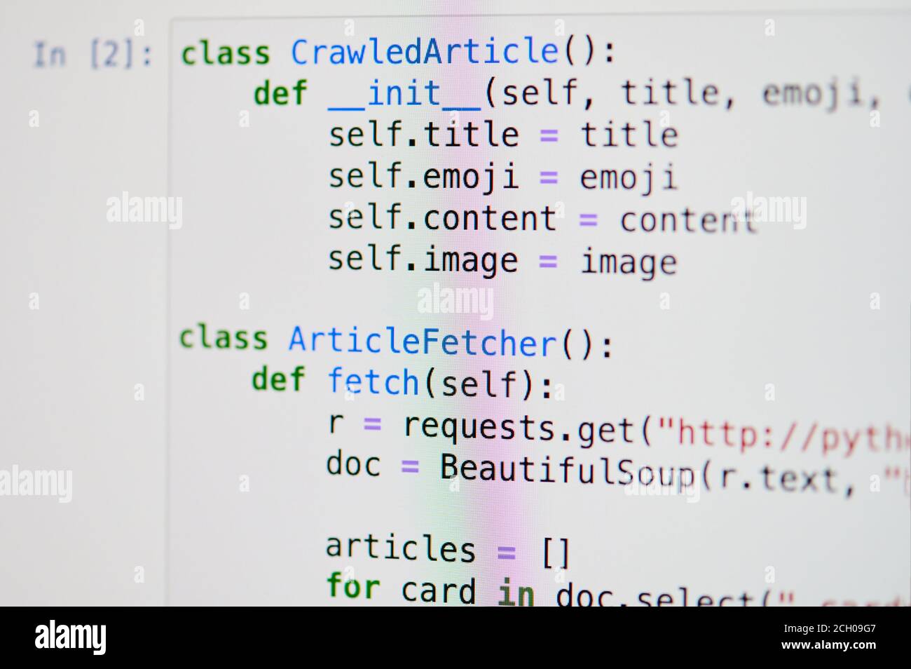 New york, USA - 13. September 2020: Code in Python 3 auf weißem Hintergrund in der Nahaufnahme des Computerbildschirms Stockfoto