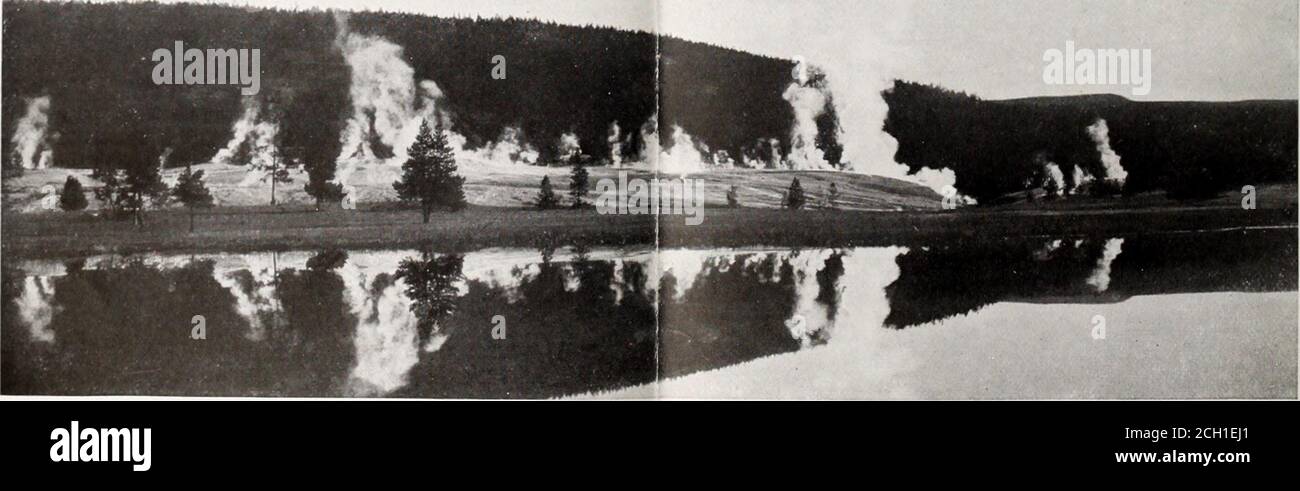 . Yellowstone National Park : Union Pacific, Standard Road of the West : neue und direkte Route, siehe malerische Colorado . Mormon Tempel, Salt La die Straßen sind 1 32feet breit (einschließlich Seitenwege, 20 Fuß breit) mit Schatten Bäume, andlaid out in rechten Winkeln.entlang jeder Seite der Straße ist eine klare, kalte Streams von Wasser aus den Bergkanonen, die, mit den umerous Schatten Bäume, Obstgärten, Und Gärten umrunden viele Residenzen, geben der Stadt eine unbeschreibliche Luft der Kühle, Komfort und Ruhe. Der Tempel ist in der Regel über das erste Objekt von Interesse, dass ein Reisender auf ar schaut Stockfoto